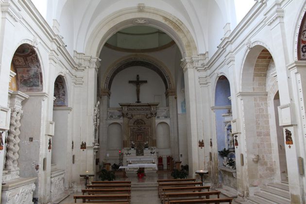 Il sole di aprile illumina la Pasquetta dei Copertinesi all’ombra del Santuario-Convento Santa Maria della Grottella - Corriere Salentino