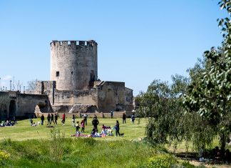 Martedì 11 aprile, 10 ore no-stop per Lu Riu, la Pasquetta dei leccesi
