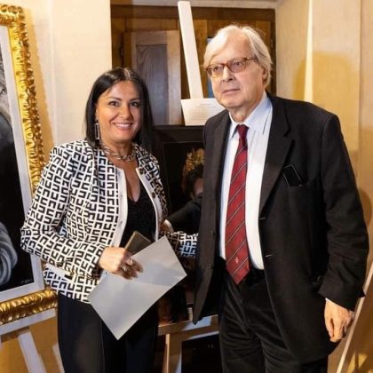 “Protagonisti del Tempo d’Arte 2”, anche la salentina Monia Micaletto presente nella mostra inaugurata da Sgarbi - Corriere Salentino