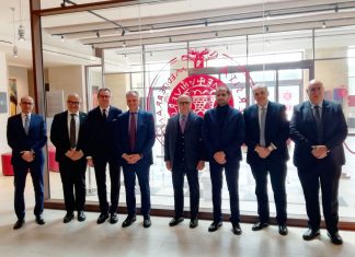 Il sottosegretario alla salute Gemmato e il senatore Garavaglia tra gli ospiti della Graduation ceremony della Lum school of management