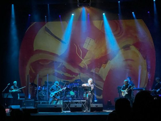 La PFM al Politeama Greco di Lecce: «Noi siamo la Terra, non dimentichiamolo» - Corriere Salentino