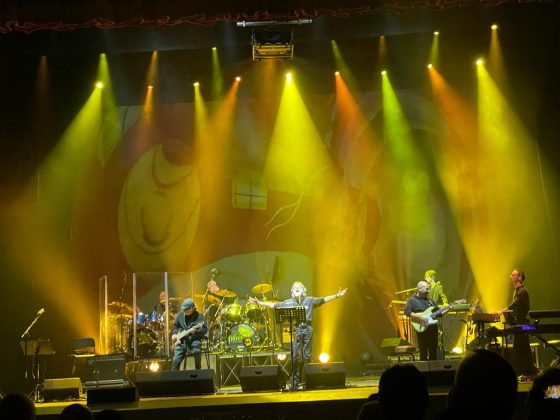 La PFM al Politeama Greco di Lecce: «Noi siamo la Terra, non dimentichiamolo» - Corriere Salentino