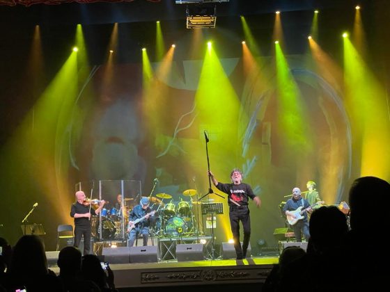 La PFM al Politeama Greco di Lecce: «Noi siamo la Terra, non dimentichiamolo» - Corriere Salentino