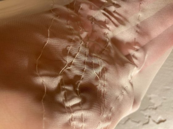 I tessuti ed i ricami simbolici di Sabrina Laiolo per Domus Artist Residency - Corriere Salentino