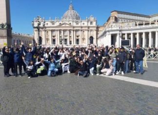 Alunni istituto comprensivo incontrano il Papa e donano “San Giuseppe da Copertino”