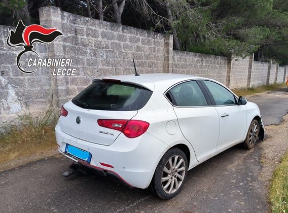 Assalto notturno all'ufficio postale con un ordigno: dopo il boato la fuga. Tre arresti - Corriere Salentino