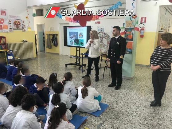 Tutela del mare: la guardia costiera di Gallipoli tra gli studenti della scuola primaria “Pisanelli” di Tricase - Corriere Salentino