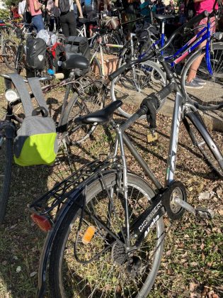 La Ciemmona a Lecce, biciclette di tutto il mondo per le strade del capoluogo salentino - Corriere Salentino