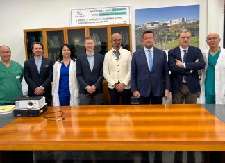 La nuova terapia per il reflusso gastroesofageo sbarca in Puglia. Effettuati i primi tre interventi con il Prof. Jorg Zehetner dell’Università di Berna