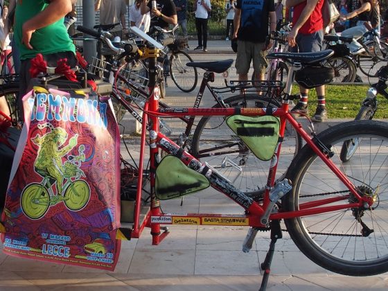 La Ciemmona a Lecce, biciclette di tutto il mondo per le strade del capoluogo salentino - Corriere Salentino