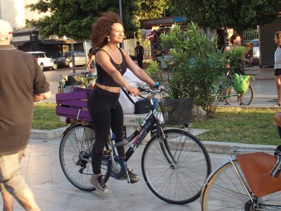 La Ciemmona a Lecce, biciclette di tutto il mondo per le strade del capoluogo salentino - Corriere Salentino