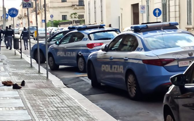 Risse continue con cocci e catene, spaccio e bivacco. "Il Bronx è qui: abbiamo paura ad uscire di casa" - Corriere Salentino