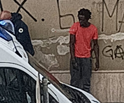 Risse continue con cocci e catene, spaccio e bivacco. "Il Bronx è qui: abbiamo paura ad uscire di casa" - Corriere Salentino