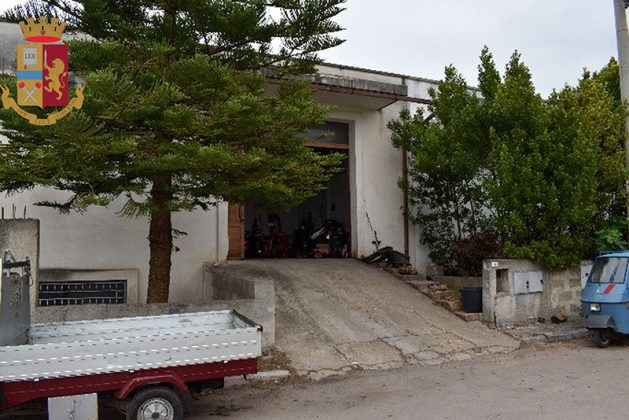 Sequestrate due officine abusive, nei guai due fratelli. Sanzioni di 5.000 euro anche per i clienti - Corriere Salentino