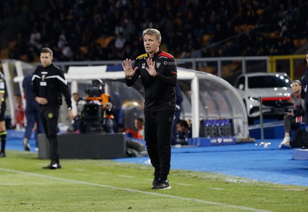 Il Lecce perde lo scontro salvezza per 1 a 0 contro il Verona, ma resta a +4 sulla zona rossa - Corriere Salentino