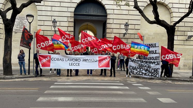 Festa del lavoro, ma non per tutti: in 89, dopo un anno, ancora in attesa di un contratto. I Cobas: “Assunzioni o dimissioni di Palese” - Corriere Salentino
