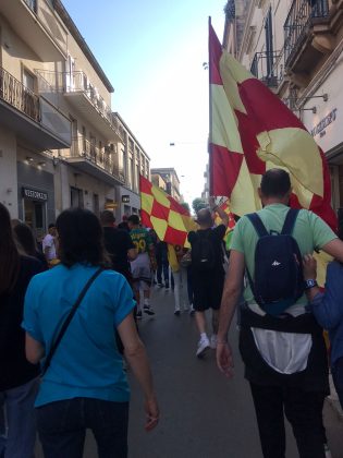 Il centro cittadino di Lecce esplode di gioia per la salvezza dei giallorossi - Corriere Salentino