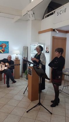 Grande partecipazione al Finissage della mostra “Per Mano… quando l’arte è chimica” - Corriere Salentino