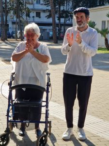 Inaugurazione a Lecce della panchina verde nella giornata internazionale della miastenia gravis - Corriere Salentino