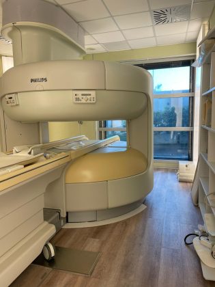 Unità di risonanza magnetica aperta in suite relax: comfort e precisione della diagnosi grazie a macchinari innovativi - Corriere Salentino