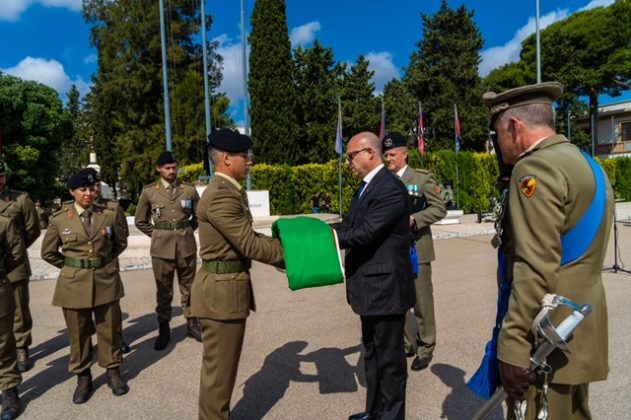 Festa della Repubblica, le celebrazioni istituzionali con la Scuola di Cavalleria. L’atrio di Palazzo Adorno sarà illuminato con i colori della bandiera - Corriere Salentino
