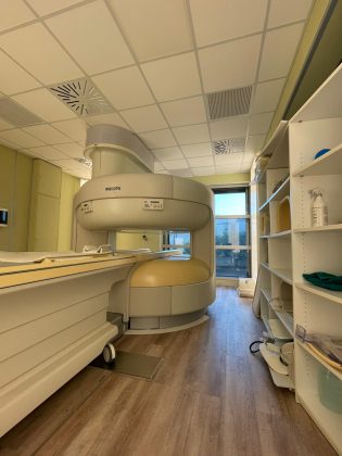 Unità di risonanza magnetica aperta in suite relax: comfort e precisione della diagnosi grazie a macchinari innovativi - Corriere Salentino