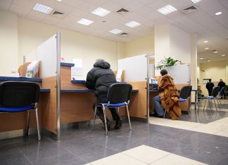 Rinnovo del Ccnl bancari, i sindacati chiedono 435 euro al mese in più