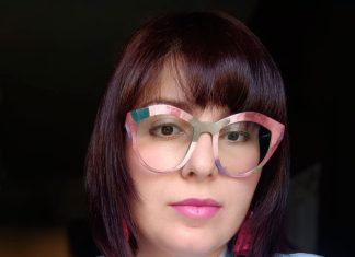 Patrizia Bove espone le sue tele nel Palazzo Andriani-De Vito di Galatina nel corso della notte “DiVini, arte, cultura e tanta musica”