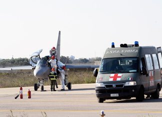 Aeronautica: gli uomini del 61° Stormo e del distaccamento aeronautico di Otranto si formano per operare in situazioni di emergenza sanitaria