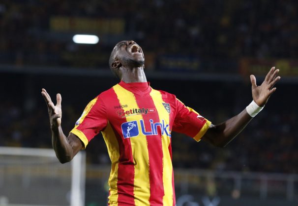 Il Lecce perde 2 a 3, ma la sconfitta non rovina la festa. Standing ovation per Umtiti - Corriere Salentino