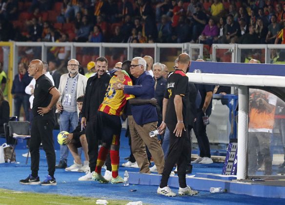 Il Lecce perde 2 a 3, ma la sconfitta non rovina la festa. Standing ovation per Umtiti - Corriere Salentino