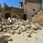 Boato nel centro abitato: crolla grosso muro di un'abitazione. Struttura inagibile - Corriere Salentino