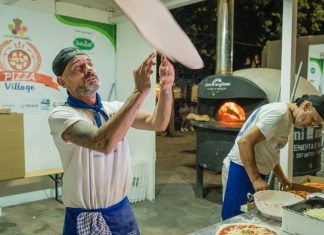 Domani seconda serata di Pizza Village a Ruffano. Oltre 40 pizzaioli salentini e campani e 10 forni a legna allestiti per l’occasione
