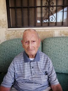 La comunità di Galatone in festa per i 102 anni di nonno Sebastiano e nonno Pasquale - Corriere Salentino