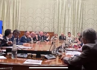 Riunione concessioni balneari, la ricognizione della costa è a buon punto, mancano gli stabilimenti sui fiumi e sui laghi. C’è ottimismo tra i gestori pugliesi