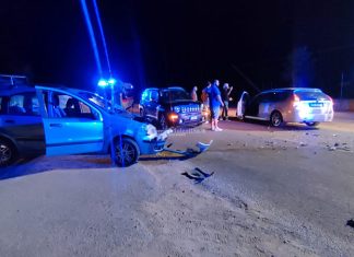 Schianto frontale sulla provinciale che conduce al mare: un ferito in ospedale con codice rosso