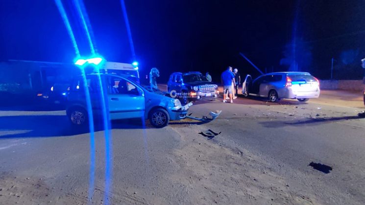 Schianto frontale sulla provinciale che conduce al mare: un ferito in ospedale con codice rosso - Corriere Salentino