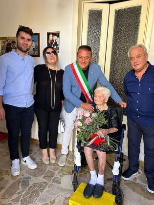 105 candeline per Nonna To’, la ruffanese più longeva di sempre - Corriere Salentino