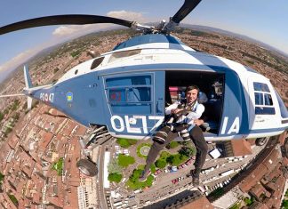 Arriva il calendario della Polizia di Stato 2024, il ricavato andrà in beneficenza