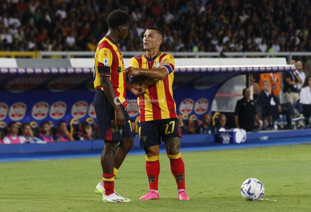 Ripresa super, il Lecce ribalta la Lazio e vince per 2 a 1. Prima vittoria all’esordio in A nella storia - Corriere Salentino