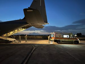 Tricase: neonato in pericolo di vita, C-130J lo trasferisce in volo con l’ambulanza da Lecce a Pratica di Mare - Corriere Salentino