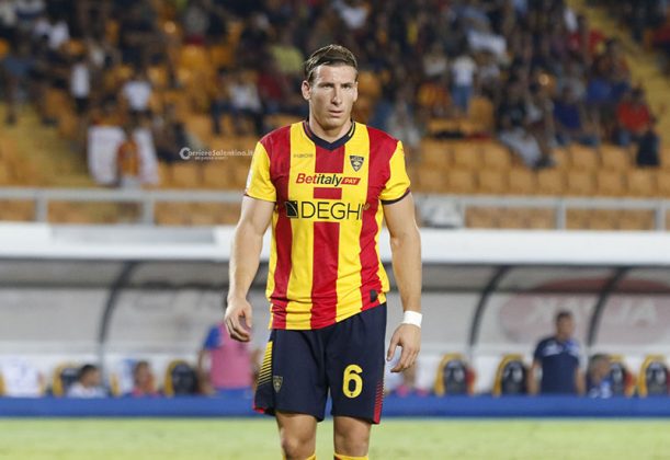 Lecce, buona la prima: batte il Como di misura e passa il turno. Ora testa al campionato - Corriere Salentino