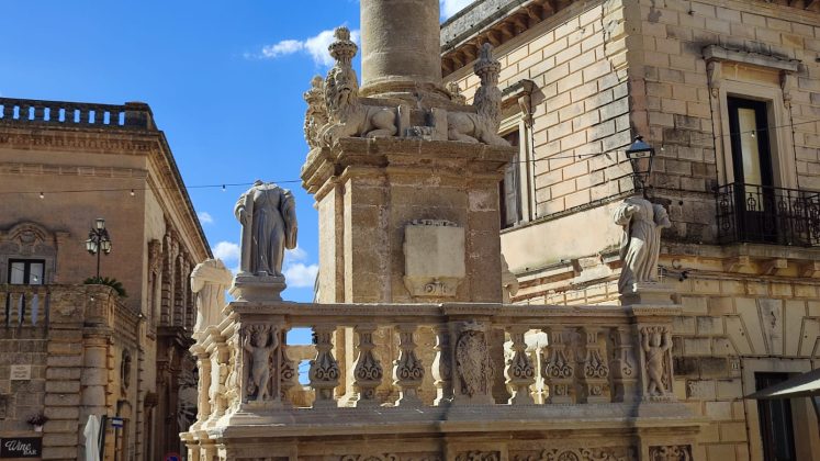 Presicce, la Colonna di Sant’Andrea torna a splendere dopo i lavori di restauro - Corriere Salentino