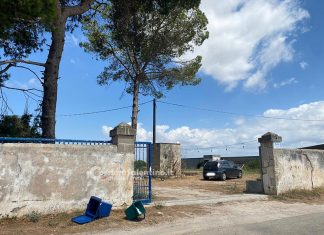 Tragedia nell’agriturismo, trovato all’alba il cadavere di un 26enne