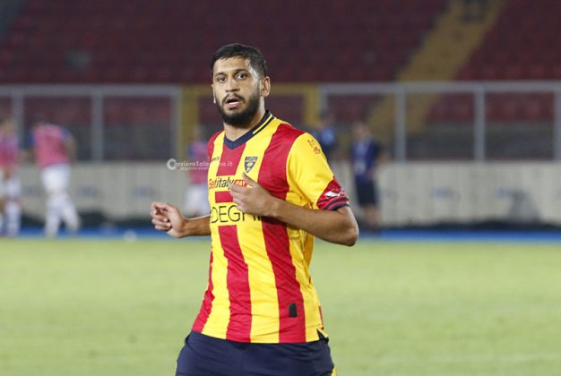 Lecce, buona la prima: batte il Como di misura e passa il turno. Ora testa al campionato - Corriere Salentino