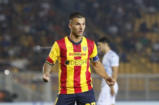 Lecce, buona la prima: batte il Como di misura e passa il turno. Ora testa al campionato - Corriere Salentino