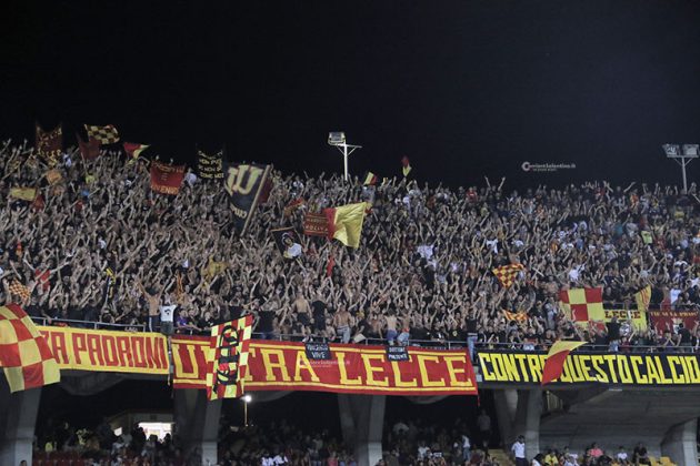 Lecce, buona la prima: batte il Como di misura e passa il turno. Ora testa al campionato - Corriere Salentino