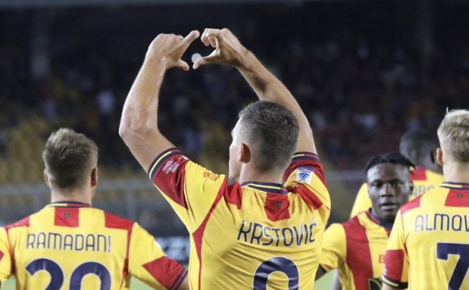 Krstovic la sblocca, Strefezza la chiude: il Lecce batte anche la Salernitana - Corriere Salentino