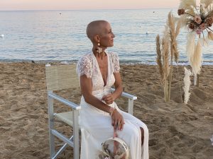 Marina, malata terminale, realizza il suo sogno di sposarsi sul mare del Salento - Corriere Salentino