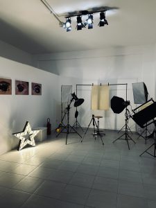 Make-up Art Pro, inaugurati i nuovi spazi dell’Accademia internazionale di trucco a Lecce: nuovi progetti per la scuola che lavora sui grandi set - Corriere Salentino